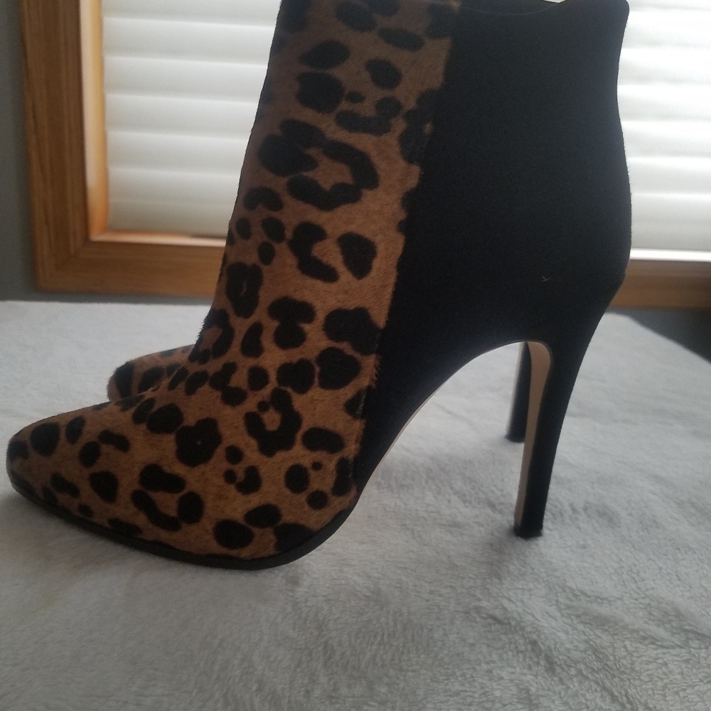 Club Monaco Suede, Calf Hair Leopard Print Booties